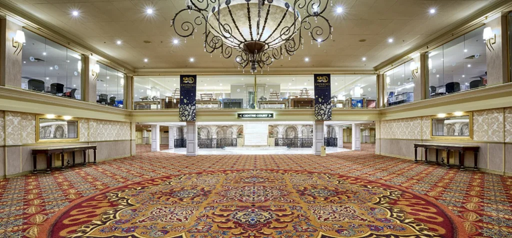 Centre Court hall — 2,698 m² exhibition space inside Emperors Palace